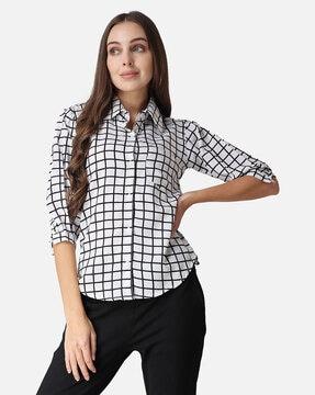 checked spread-collar shirt