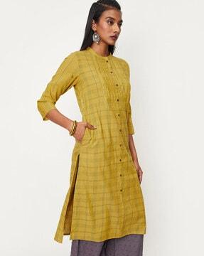 checked straight kurta with insert pocket