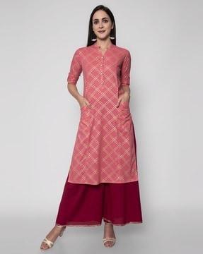 checked straight kurta with pockets