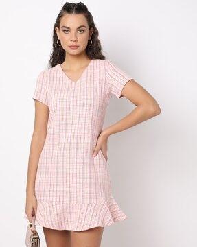 checked v-neck a-line dress