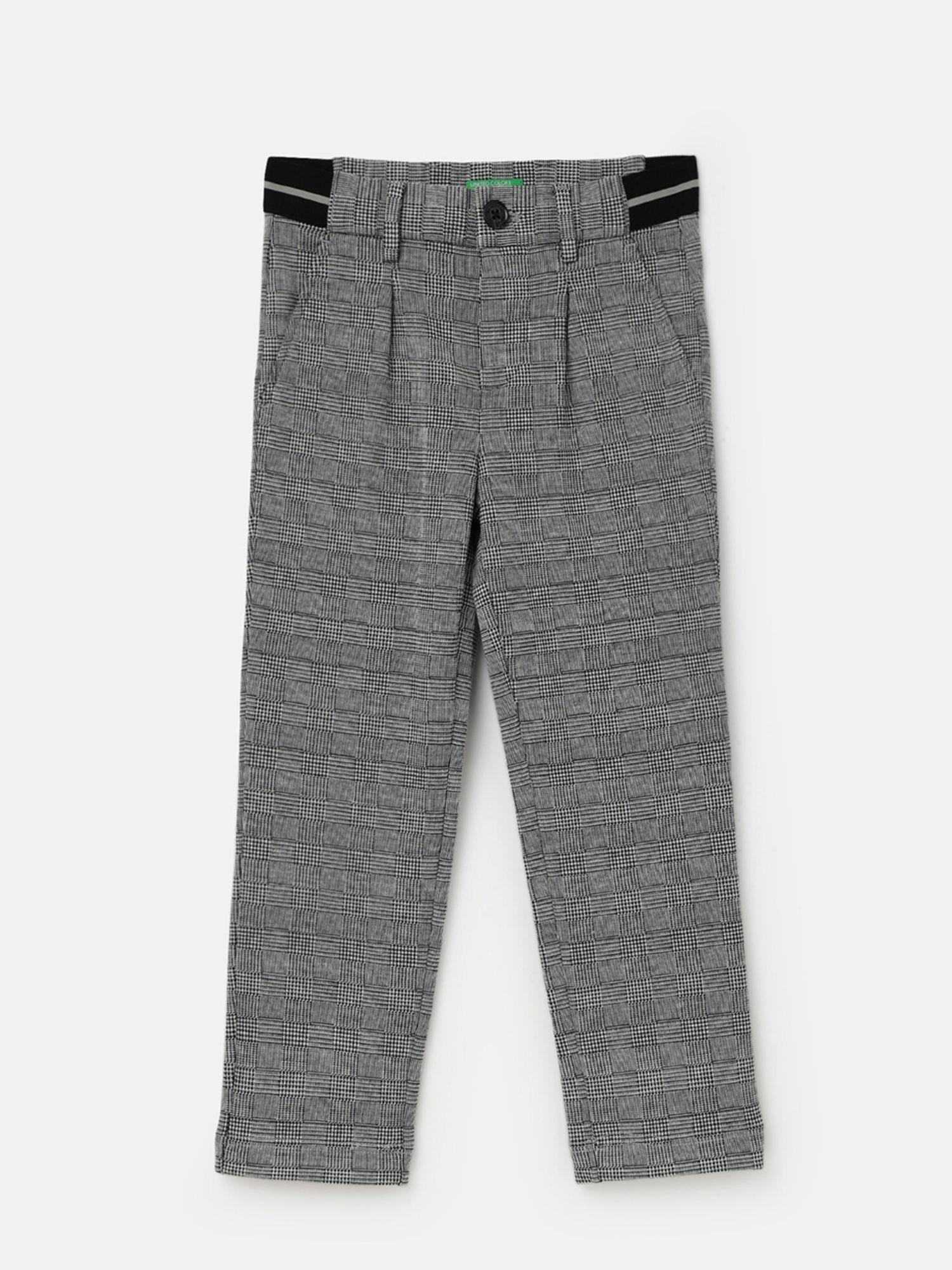 checkered regular trousers