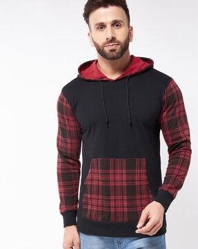 checkered hooded t-shirt