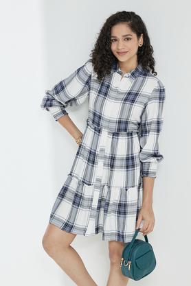 checks collar neck viscose women's knee length dress - off white