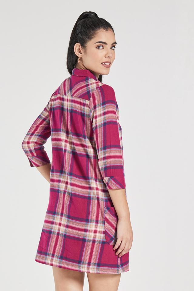 checks round neck blended womens knee length dress