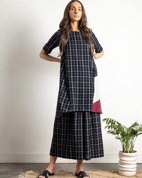 checks round neck cotton tunic