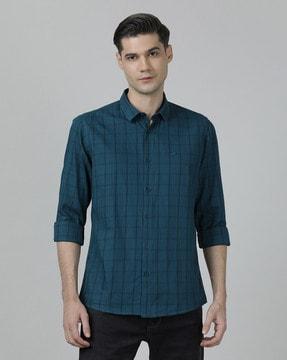 checks spread-collar shirt