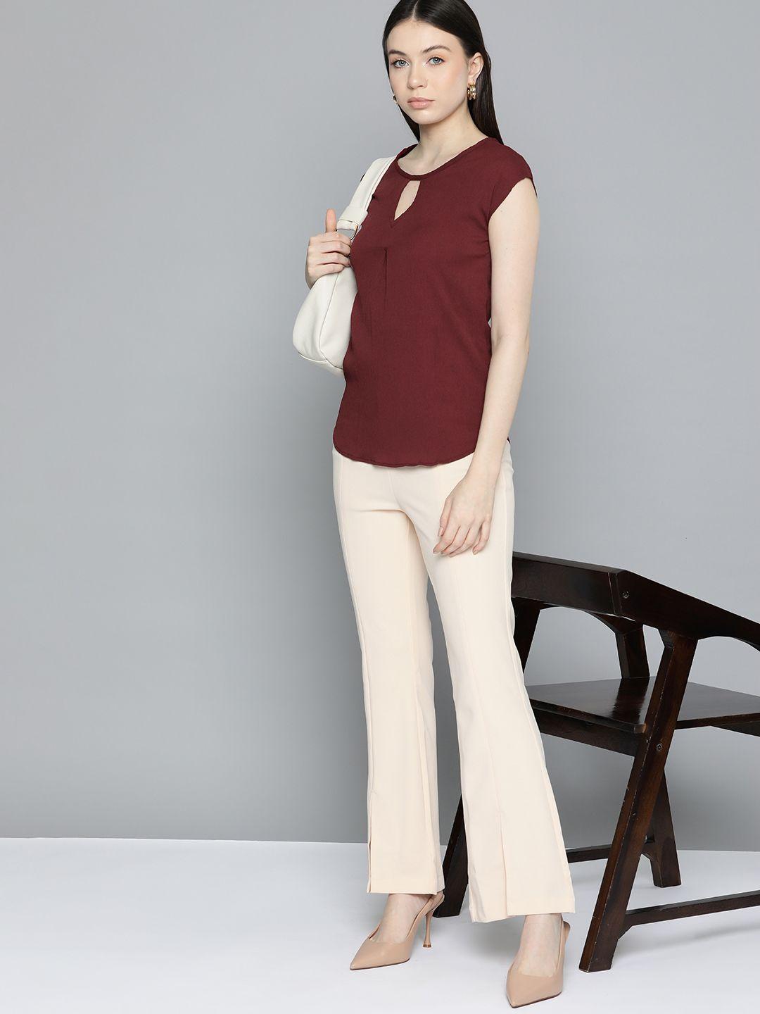 chemistry keyhole neck crepe top