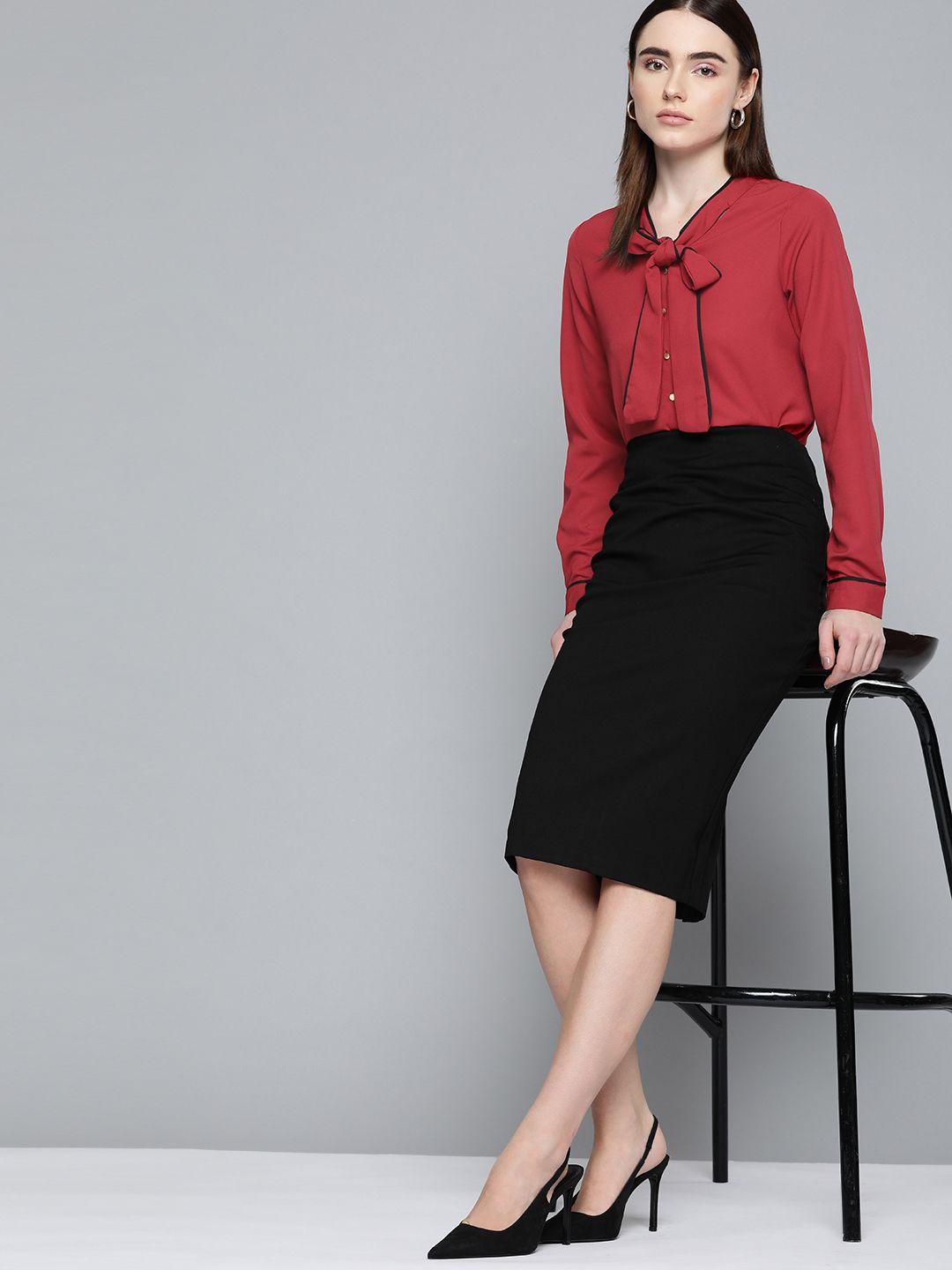 chemistry women red solid tie-up neck top