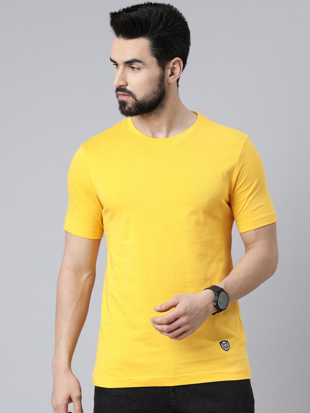 chennis men yellow slim fit round neck cotton t-shirt