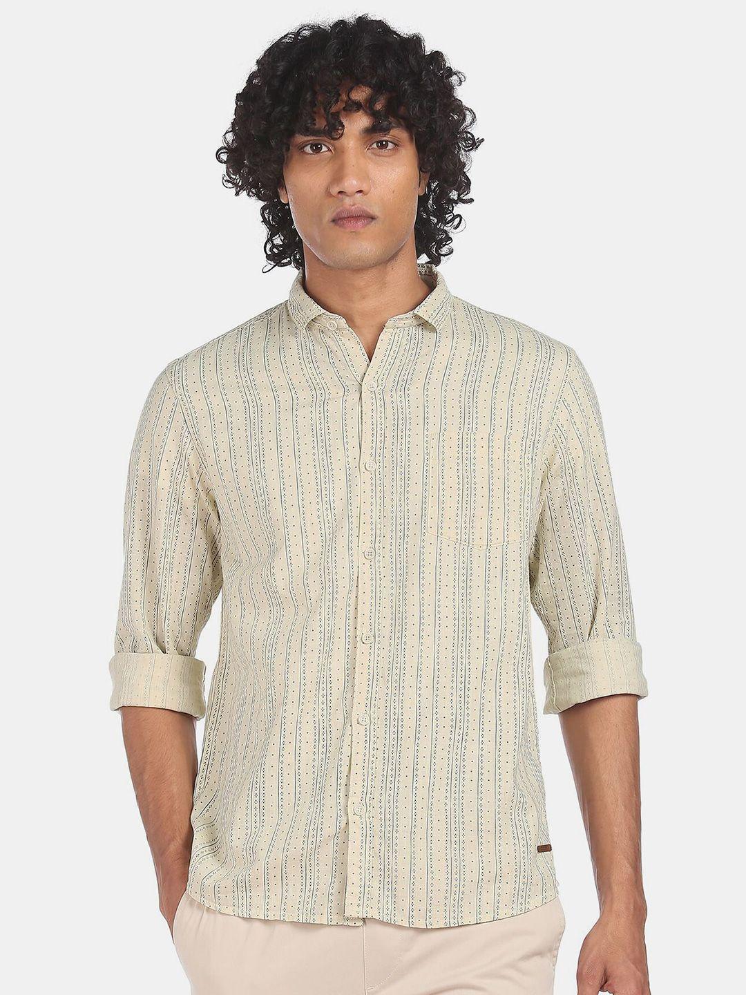 cherokee men beige semi-cutaway collar printed casual shirt