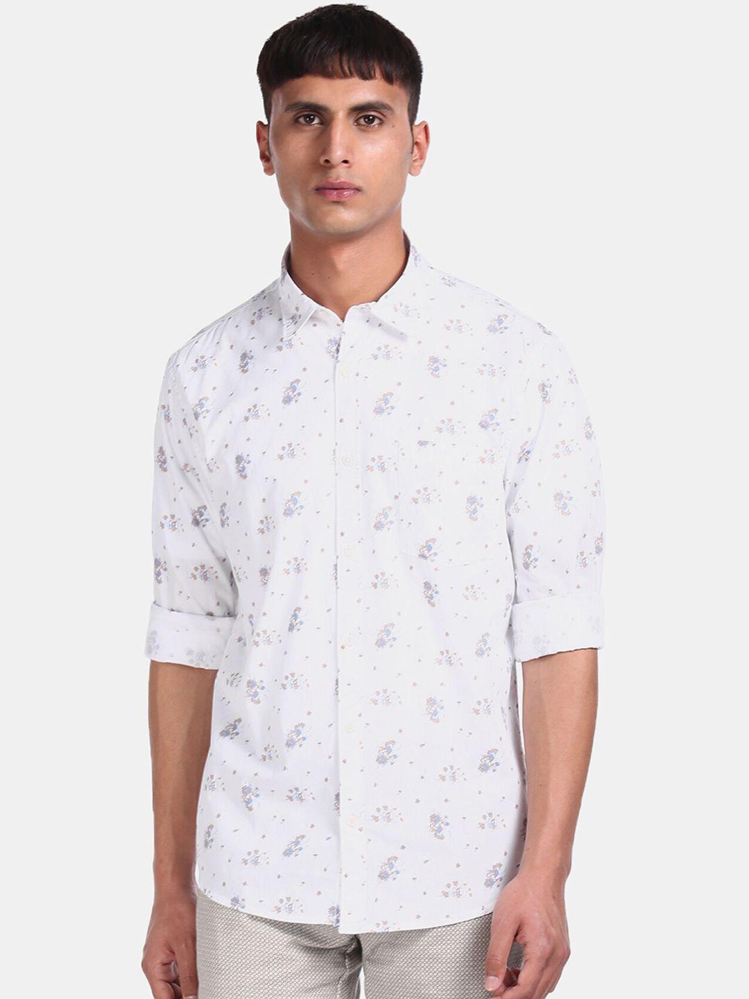 cherokee men white & blue floral printed pure cotton casual shirt