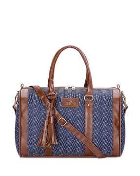 chevron pattern handbag with detachable strap