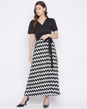 chevron print a-line dress with waist tie-up