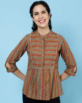 chevron print button-down tunic with curved hem