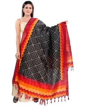 chevron print dupatta with tassels