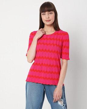 chevron print round-neck top