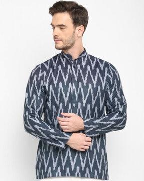 chevron print short kurta with band collar