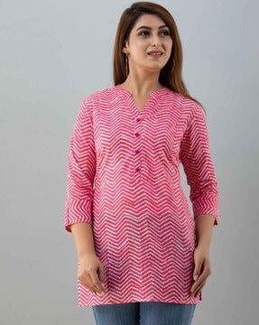 chevron print straight tunic with collar-neck