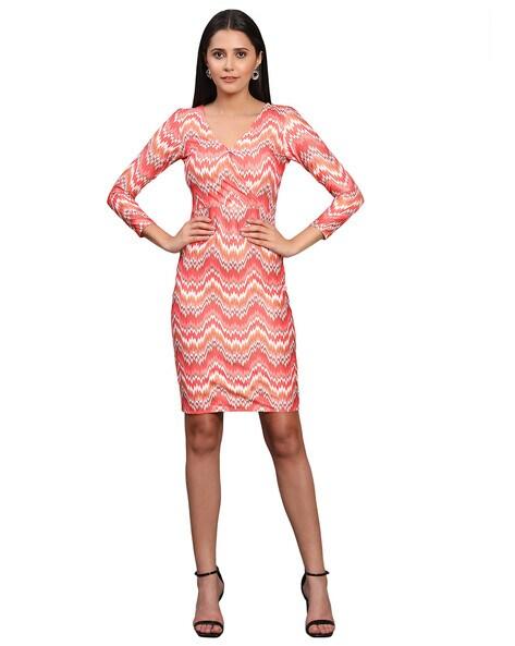 chevron print v-neck bodycon dress