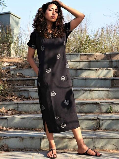 chidiyaa black block printed dress