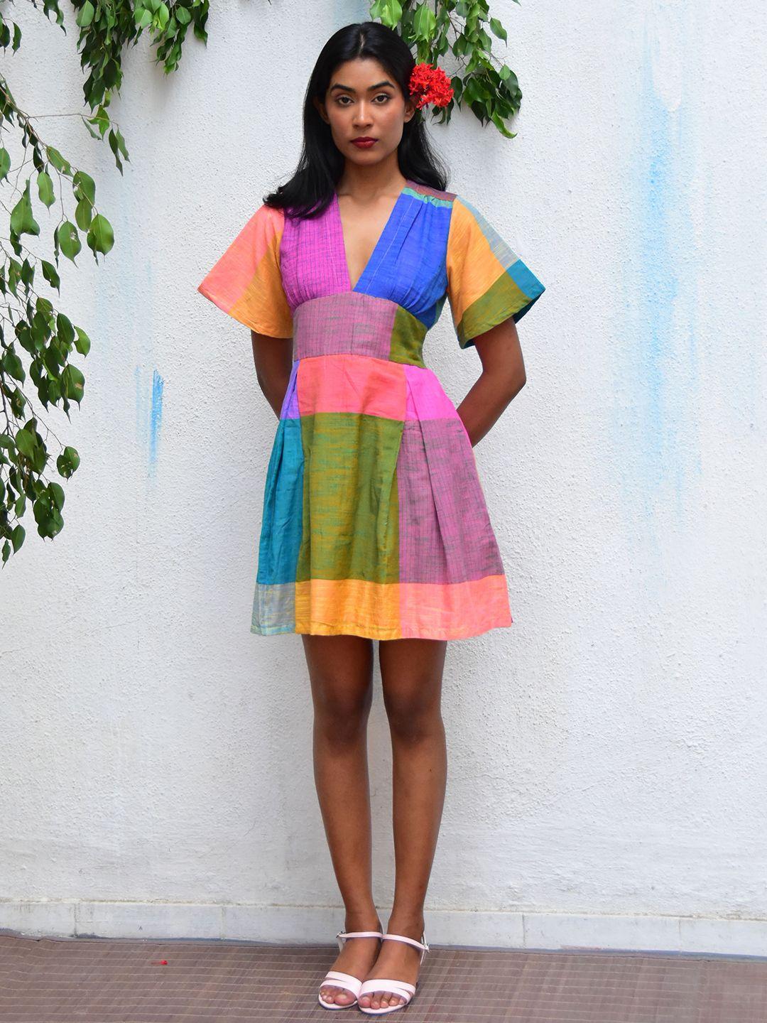 chidiyaa colourblocked fit & flare dress