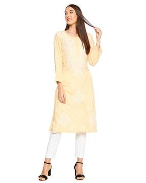 chikankari straight kurta