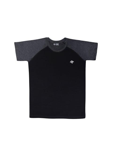 chimprala kids black & grey solid t-shirt