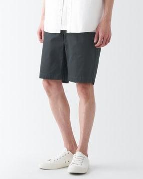 chino short pants