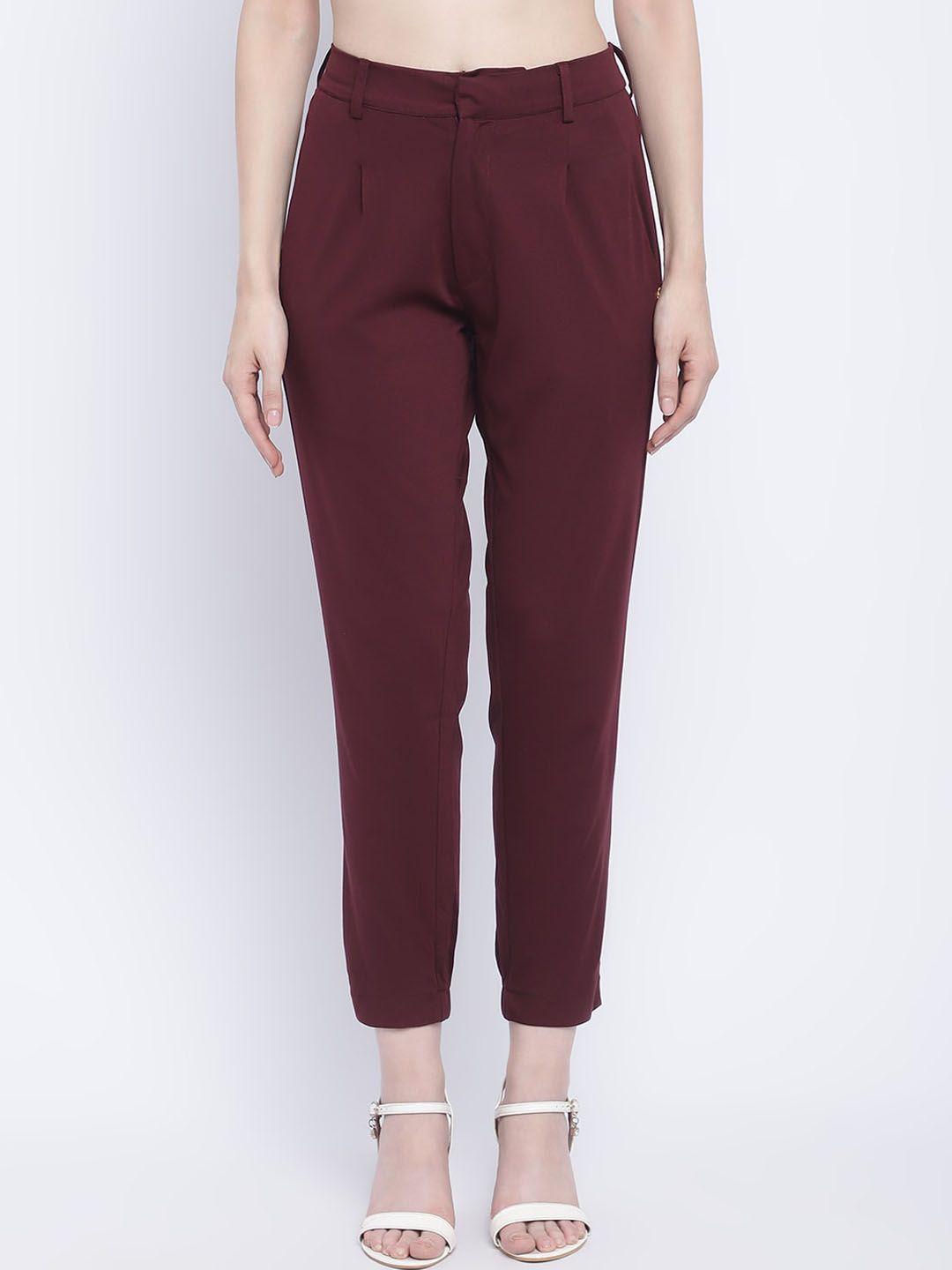 chique women maroon pleated trousers