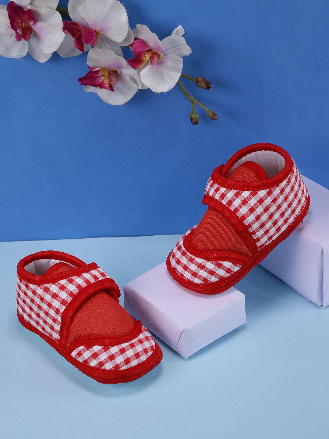 chiu kids red & white booties