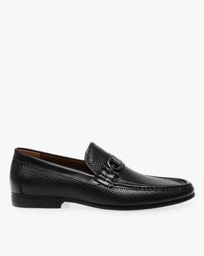 chivan loafers with metal accent