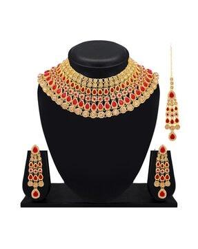 choker necklace set with mang tikka