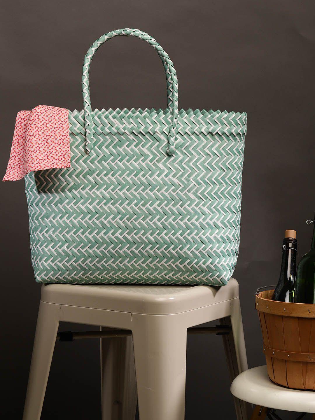 chumbak green self design tote bag