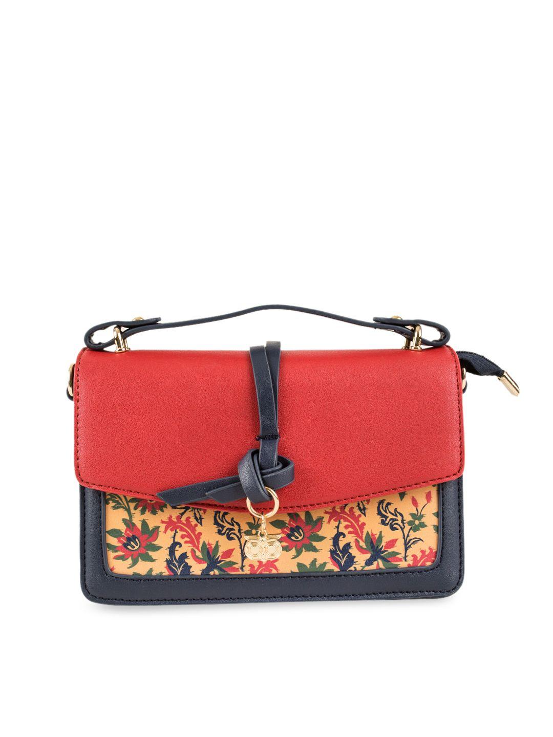 chumbak red & black printed handheld bag