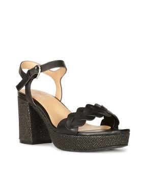 chunky heeled sandals with buckle-closure