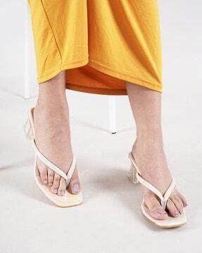 chunky heeled thong-strap sandals