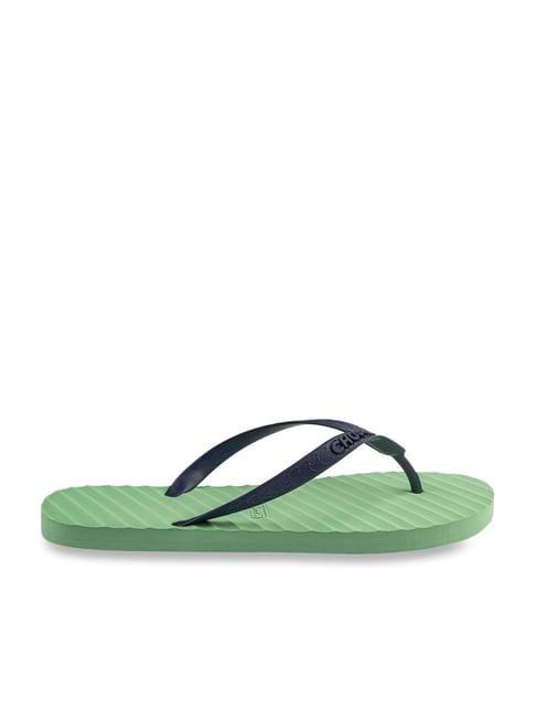 chupps men's navy flip flops