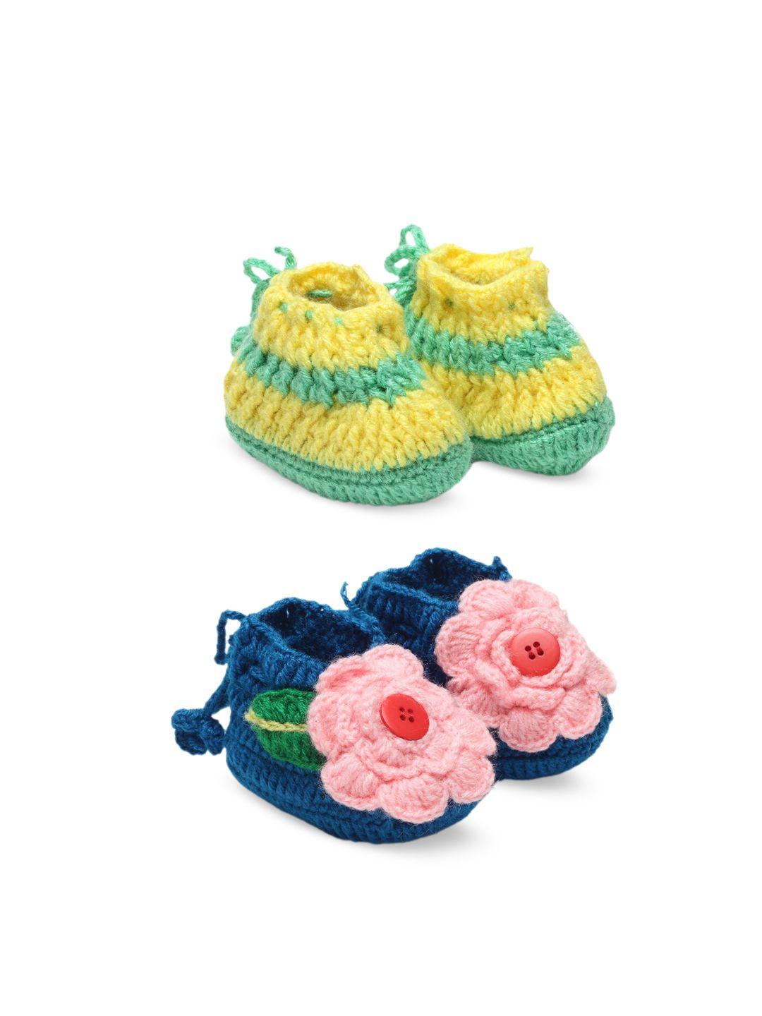 chutput infant set of 2 crochet wool booties