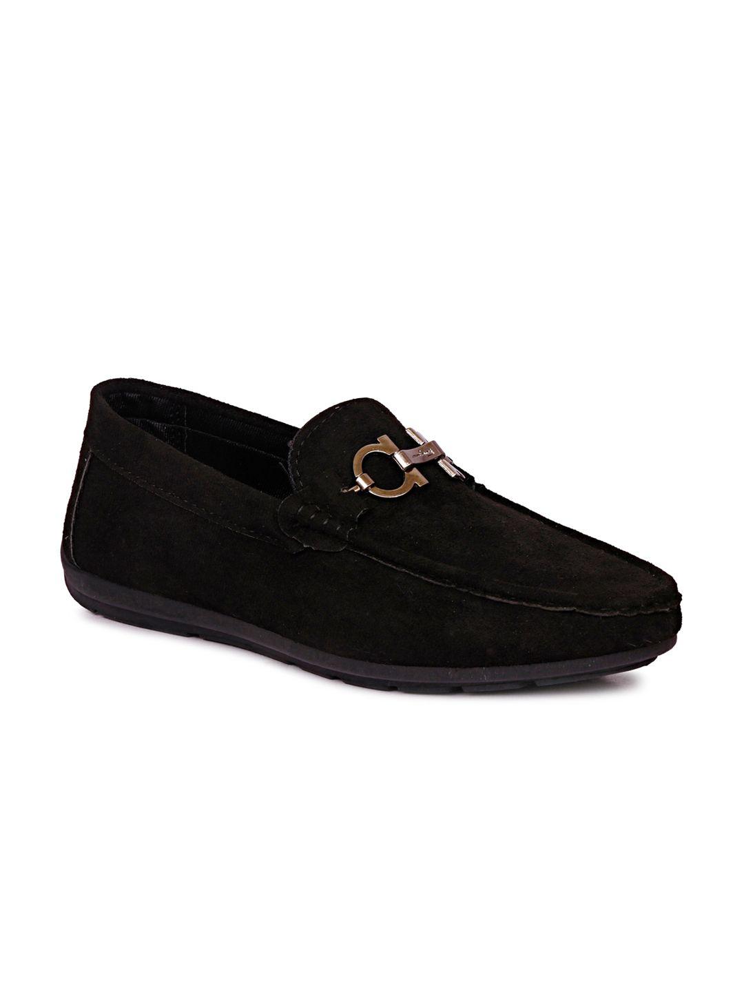 cipramo sports men black solid velvet loafers