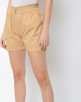 city shorts with insert pocket