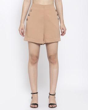 city shorts with insert pockets