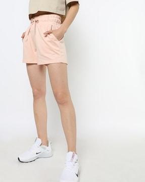 city shorts with insert pockets