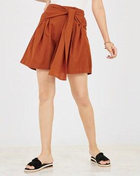 city shorts with waist tie-up