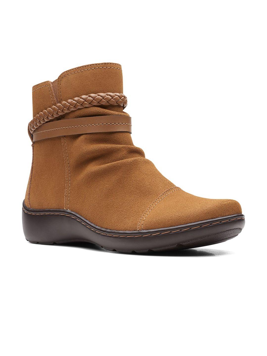 clarks women ankle boots