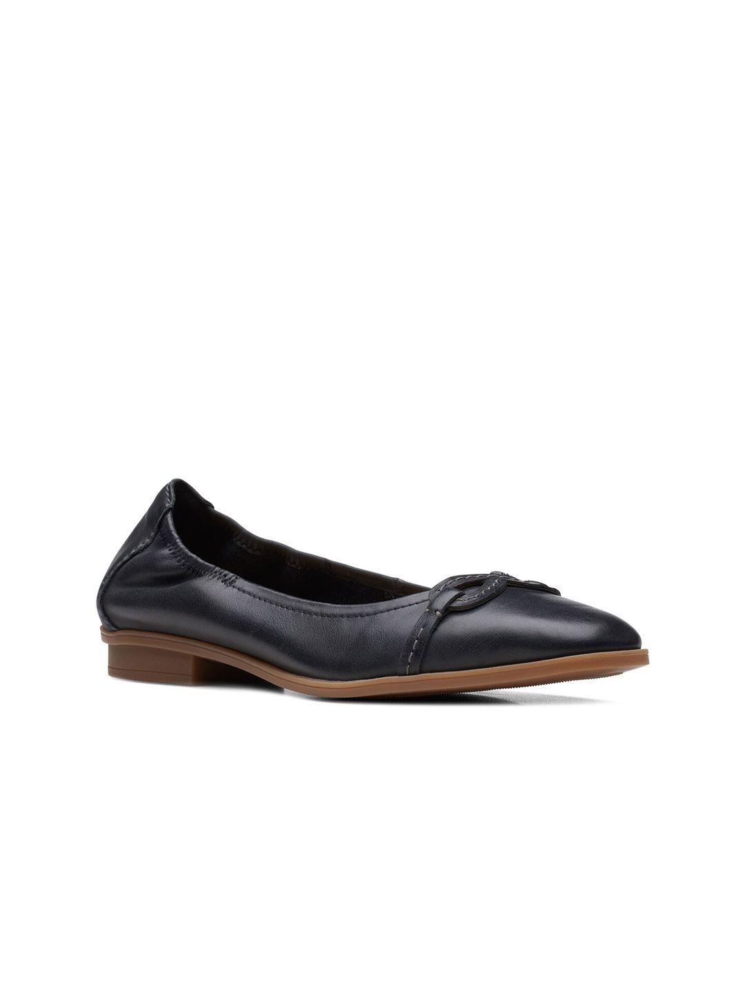clarks-women-lyrical-rhyme-leather-ballerinas-with-bows
