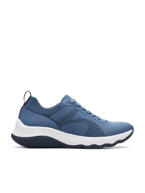 clarks-women's-circuit-tie-denim-blue-running-shoes