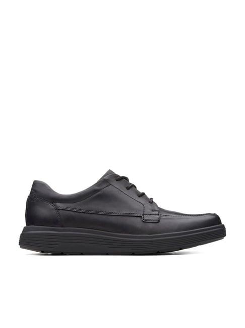 clarks men's un abode ease black derby shoes