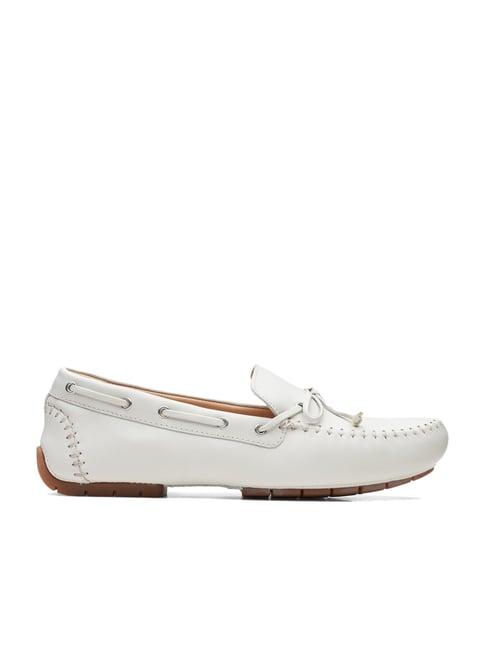 clarks women's c mocc tie white boat shoes