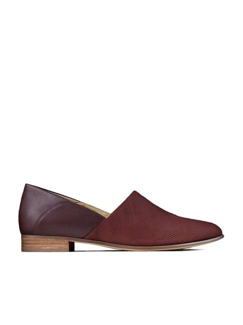 clarks women's pure tone burgundy casual pumps