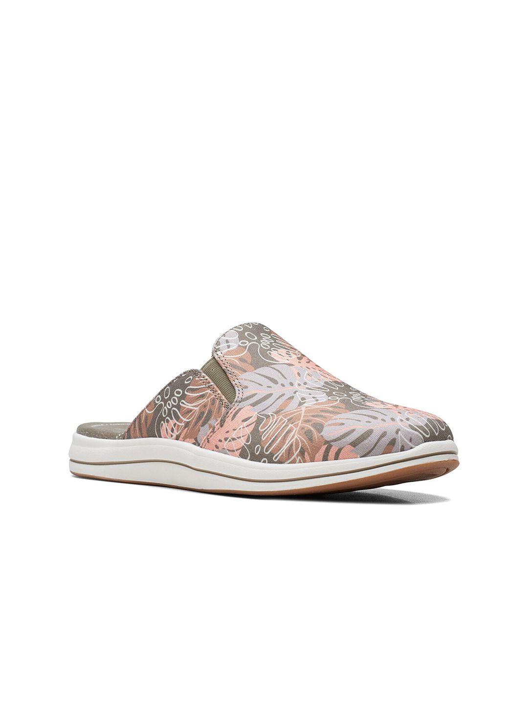 clarks women brinkley shore printed textile mule sneakers